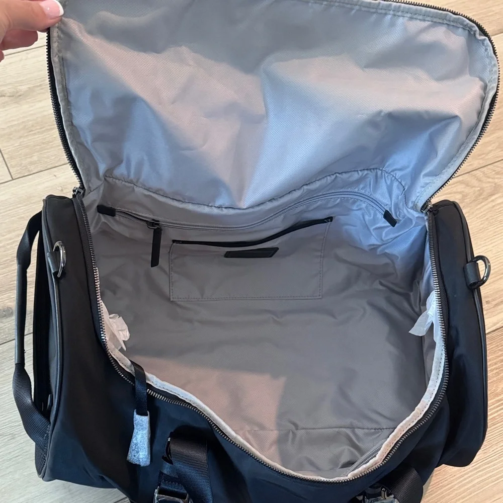 TUMI Voyageur Misty Duffel/Gym bag